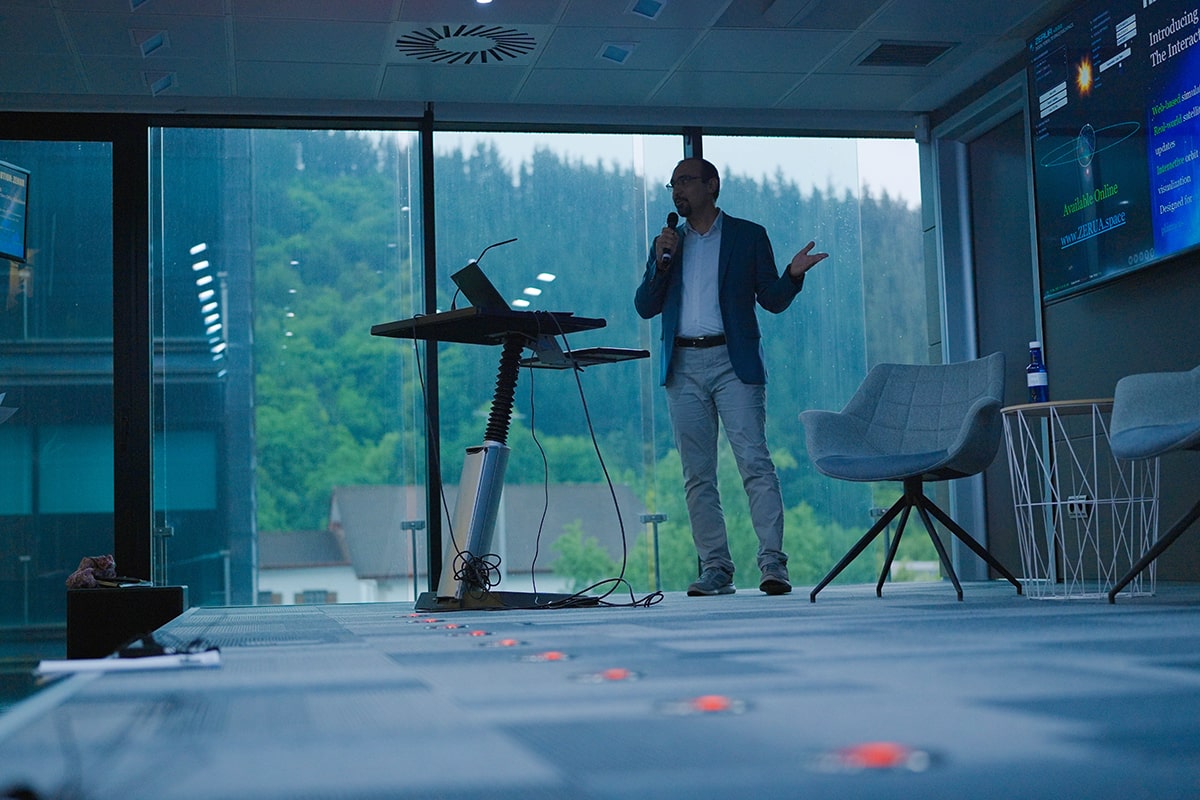 Live pitch of Zerua by Abolfazl Shirazi at GARAIA INVESTORS 2025 — highlighting the future of AI-integrated orbital mechanics from a new perspective.